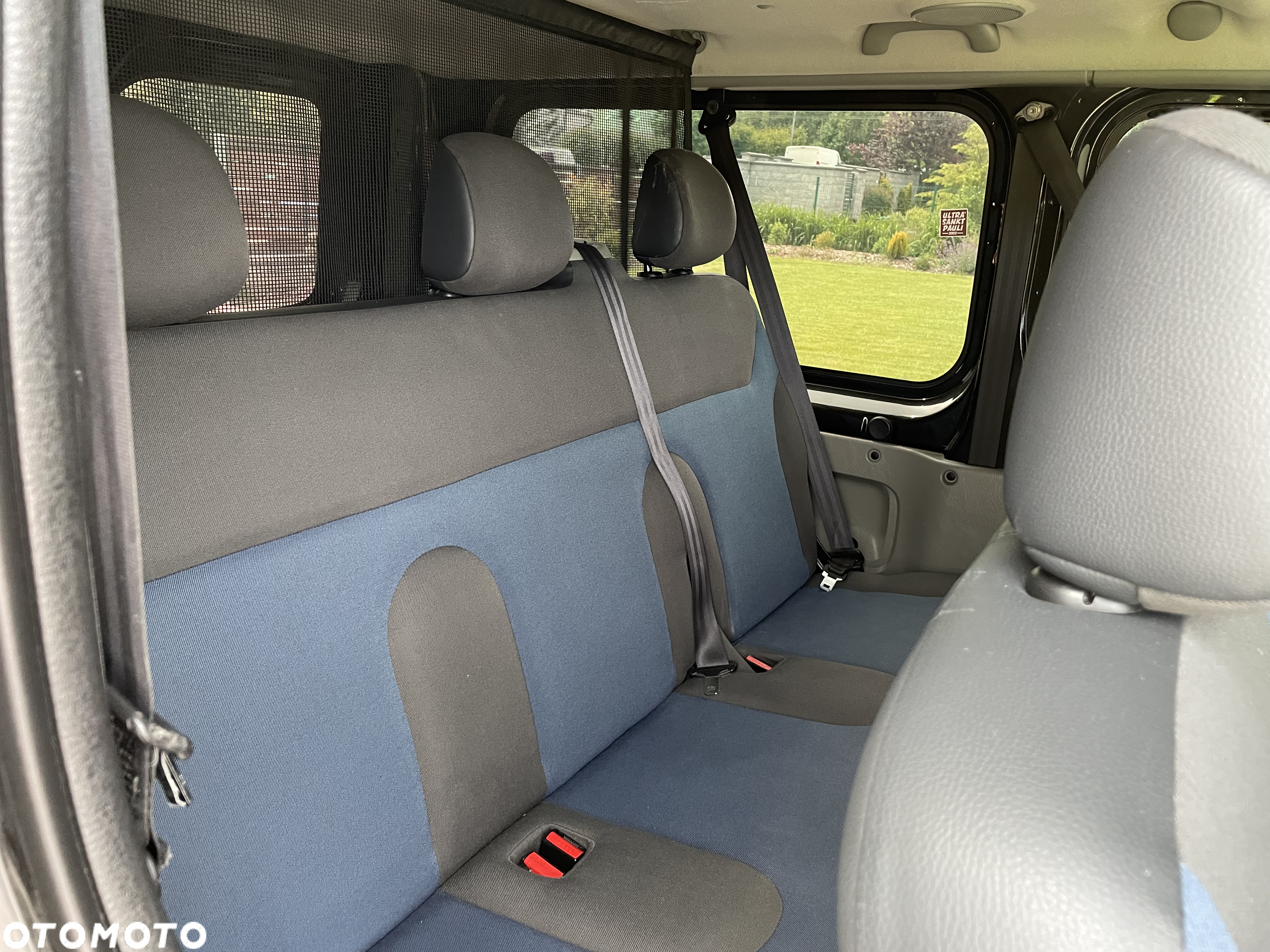 Renault Trafic - 16