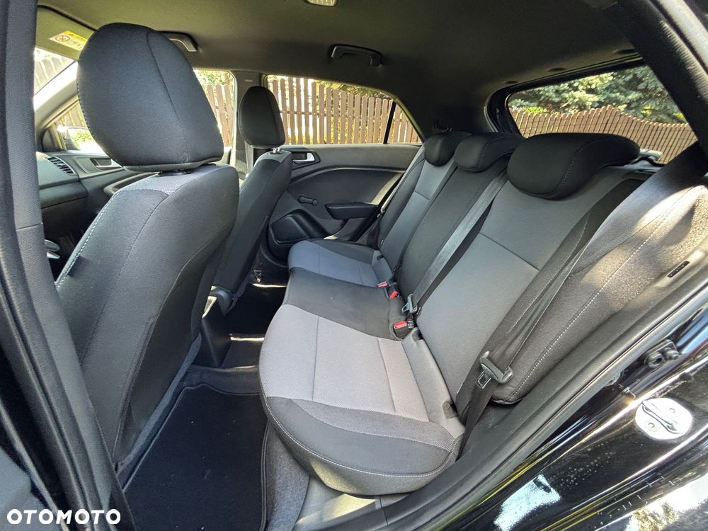 Hyundai i20 1.2 Passion - 18