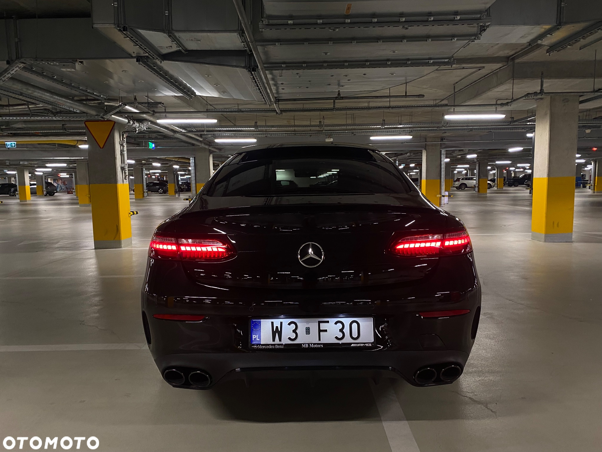 Mercedes-Benz Klasa E AMG 53 Coupe 4-Matic+ 9G-TRONIC - 6