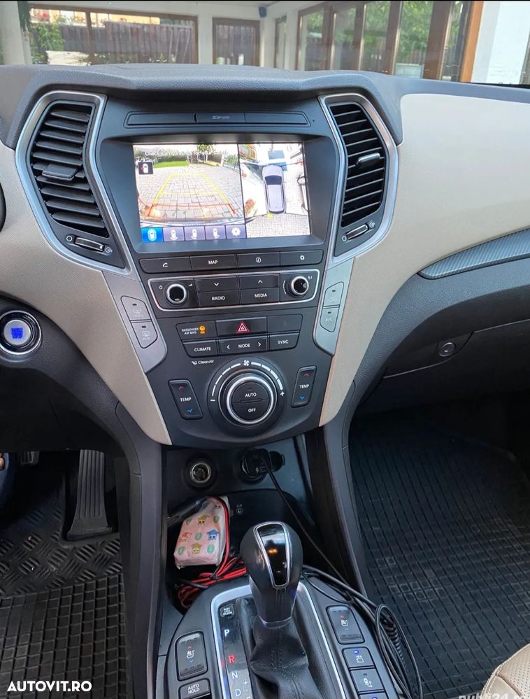 Hyundai Santa Fe - 5