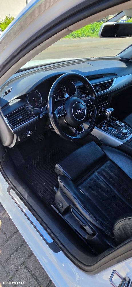 Audi A6 Avant 2.0 TDI Multitronic - 13