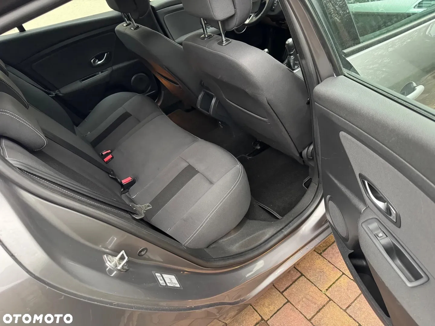 Renault Megane 1.6 16V 110 LIMITED - 18