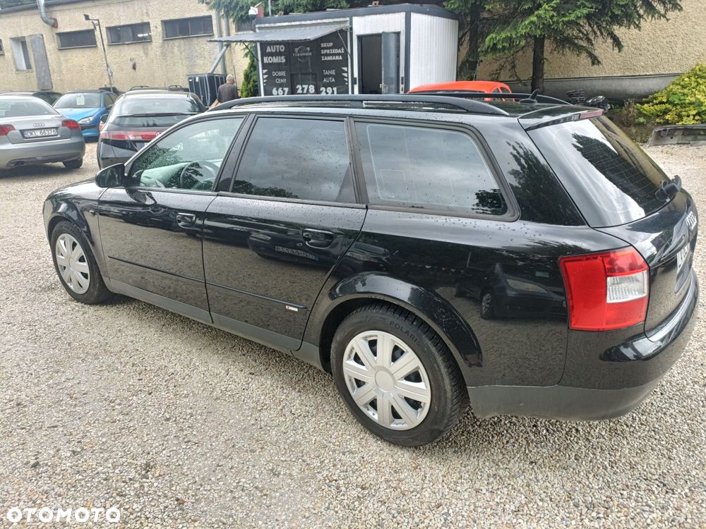 Audi A4 Avant - 4