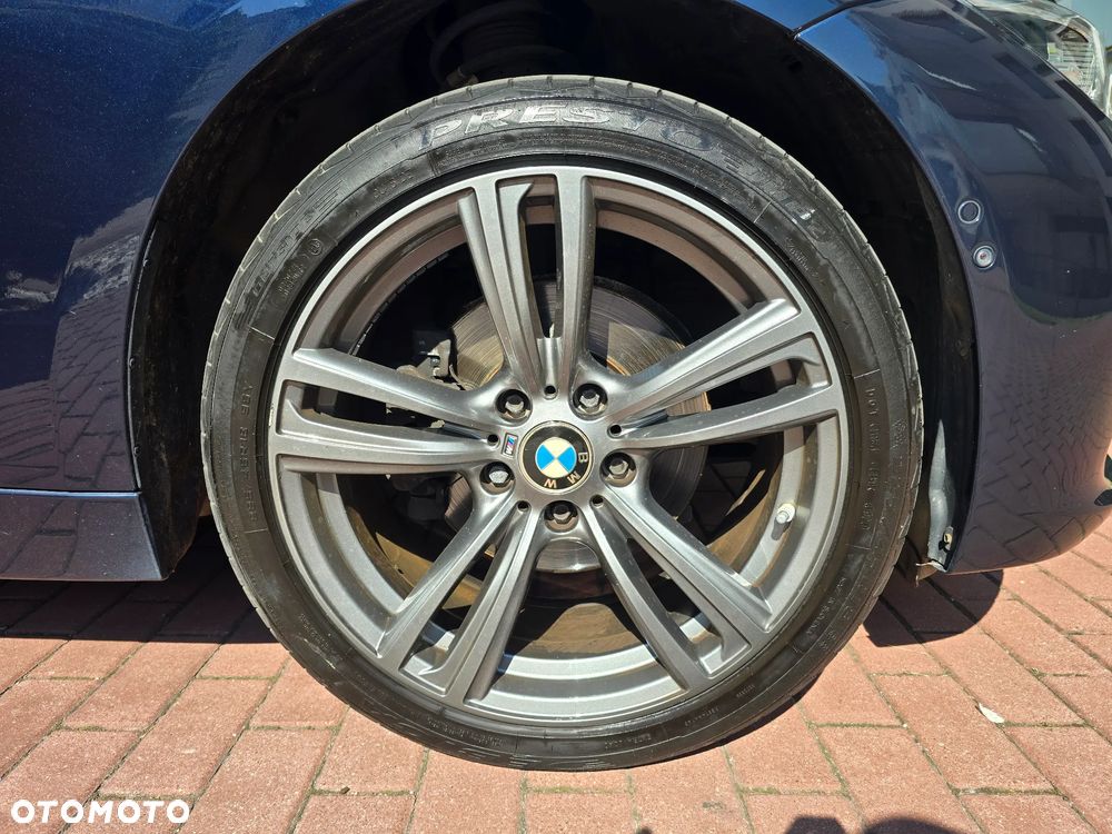 BMW Seria 3 320d xDrive Sport Line - 26