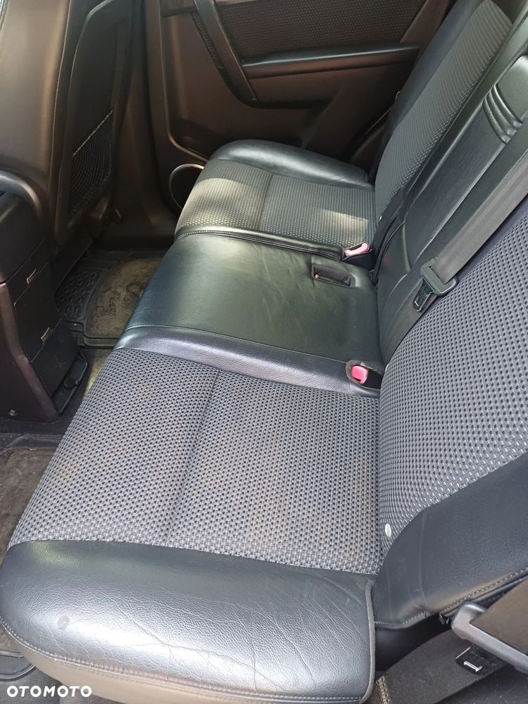 Chevrolet Captiva 2.0 d LS 5os - 4