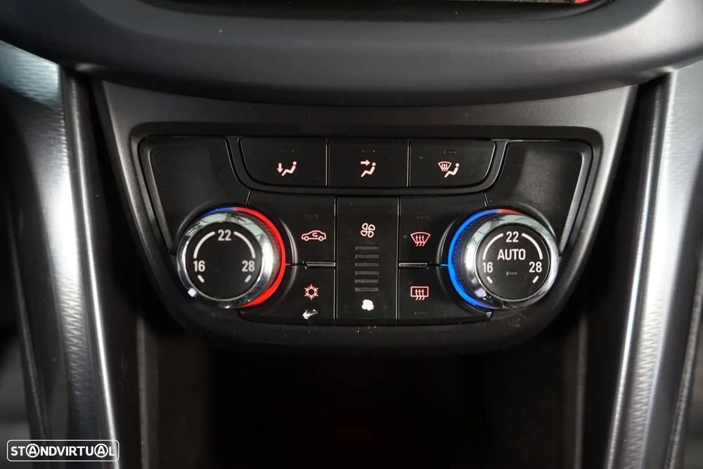 Opel Zafira 2.0 CDTI Cosmo - 34