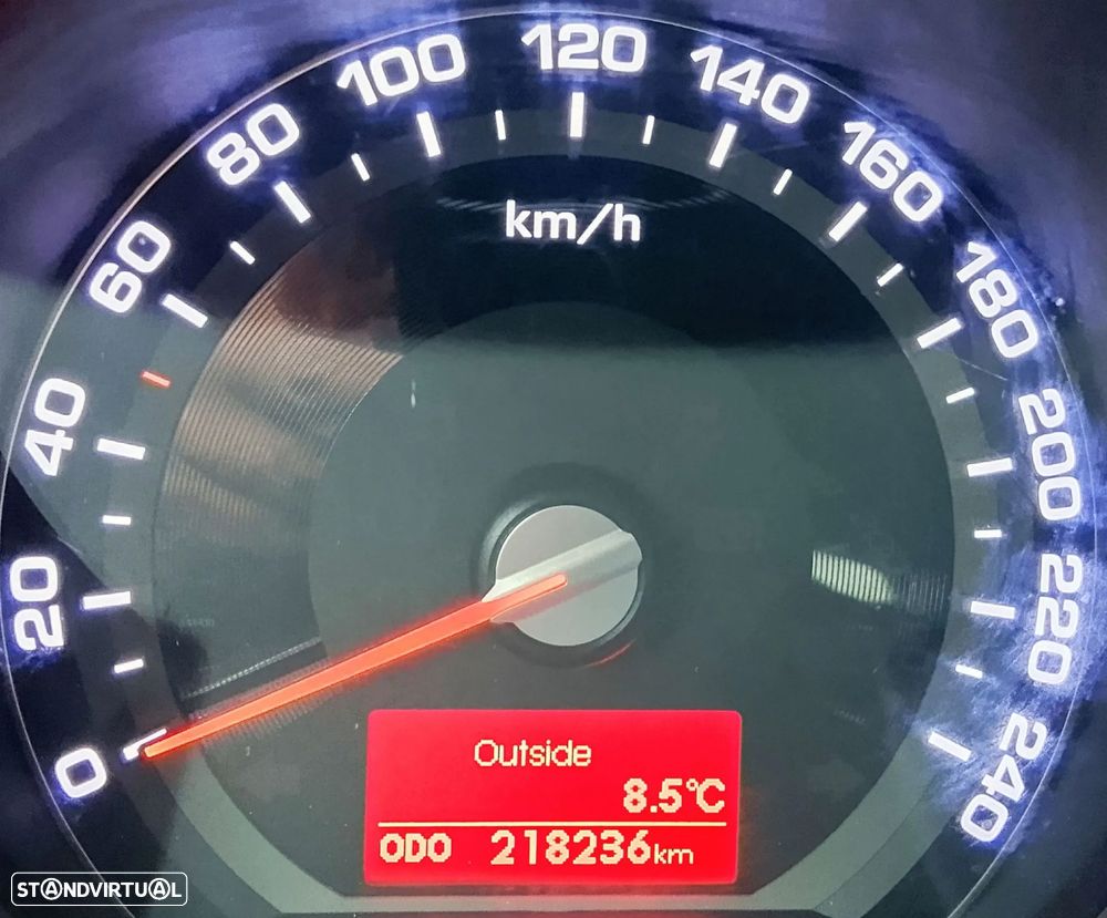 Kia Sportage 1.7 CRDI ISG Xtra Edition - 8