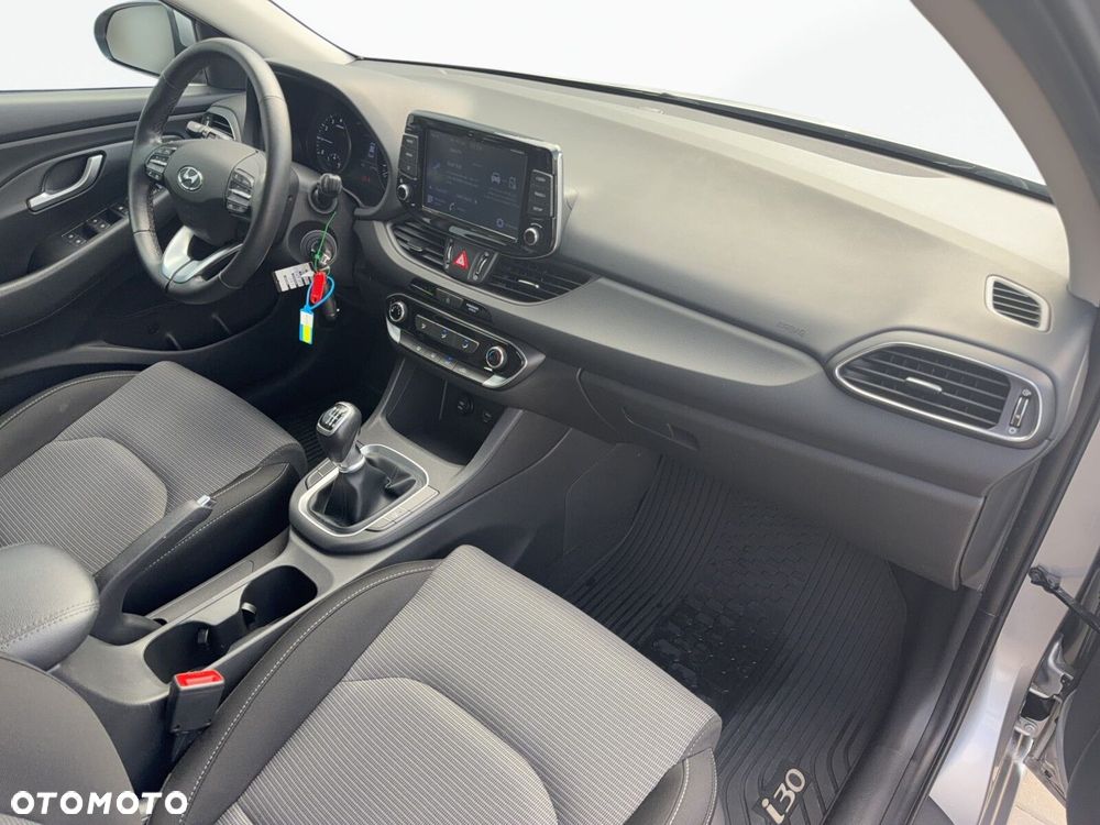 Hyundai i30 - 18