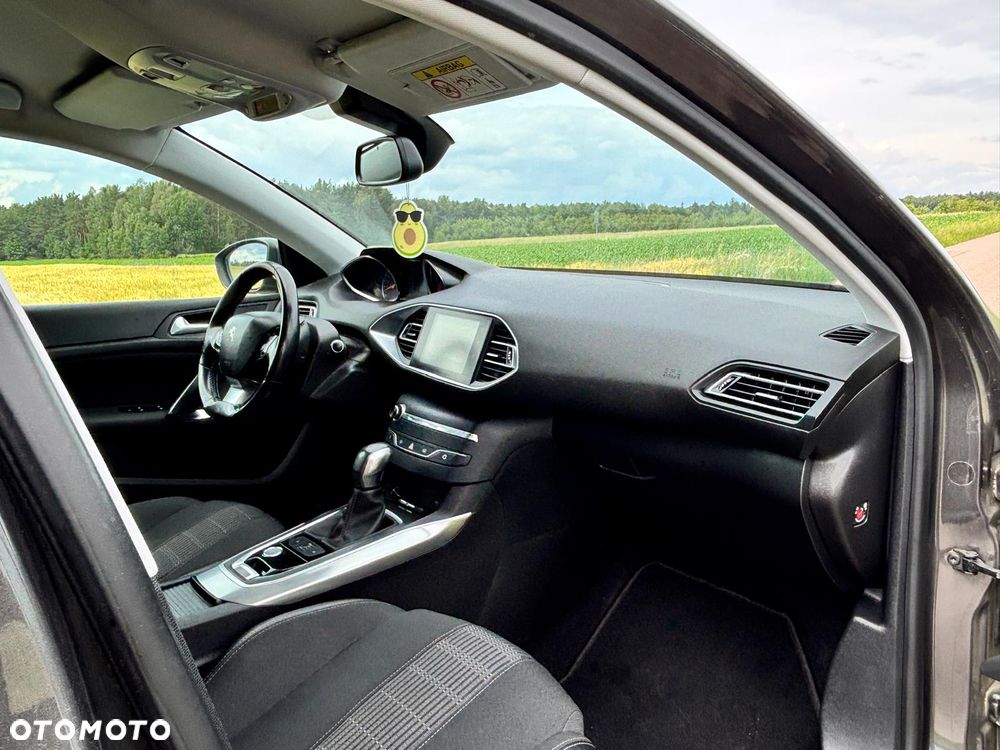 Peugeot 308 - 7