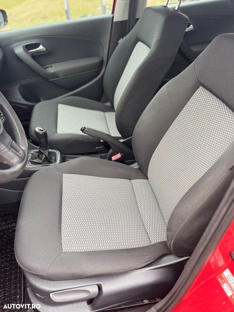 Volkswagen Polo - 13