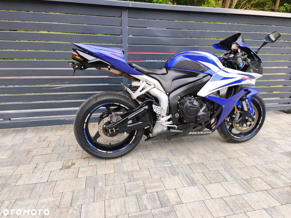 Honda CBR - 6