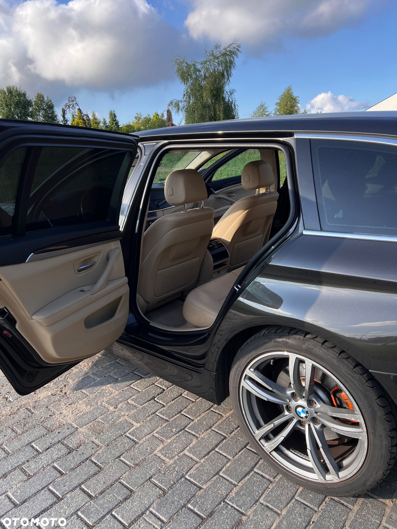 BMW Seria 5 520d Touring - 23