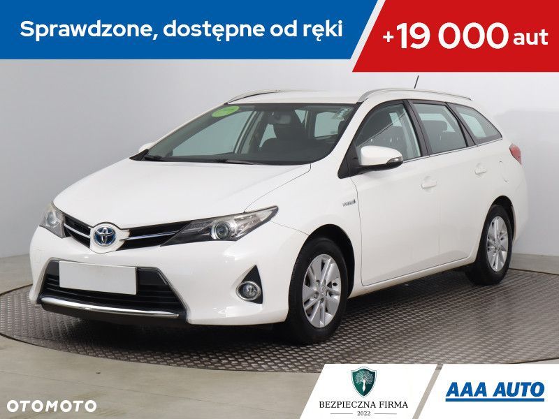 Toyota Auris - 1