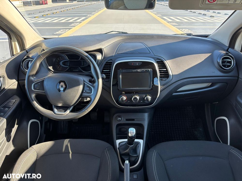 Renault Captur TCe Life - 11