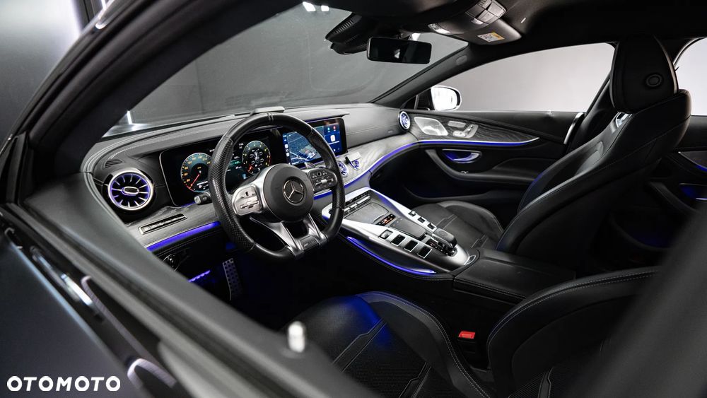 Mercedes-Benz AMG GT 43 4-Matic+ - 27
