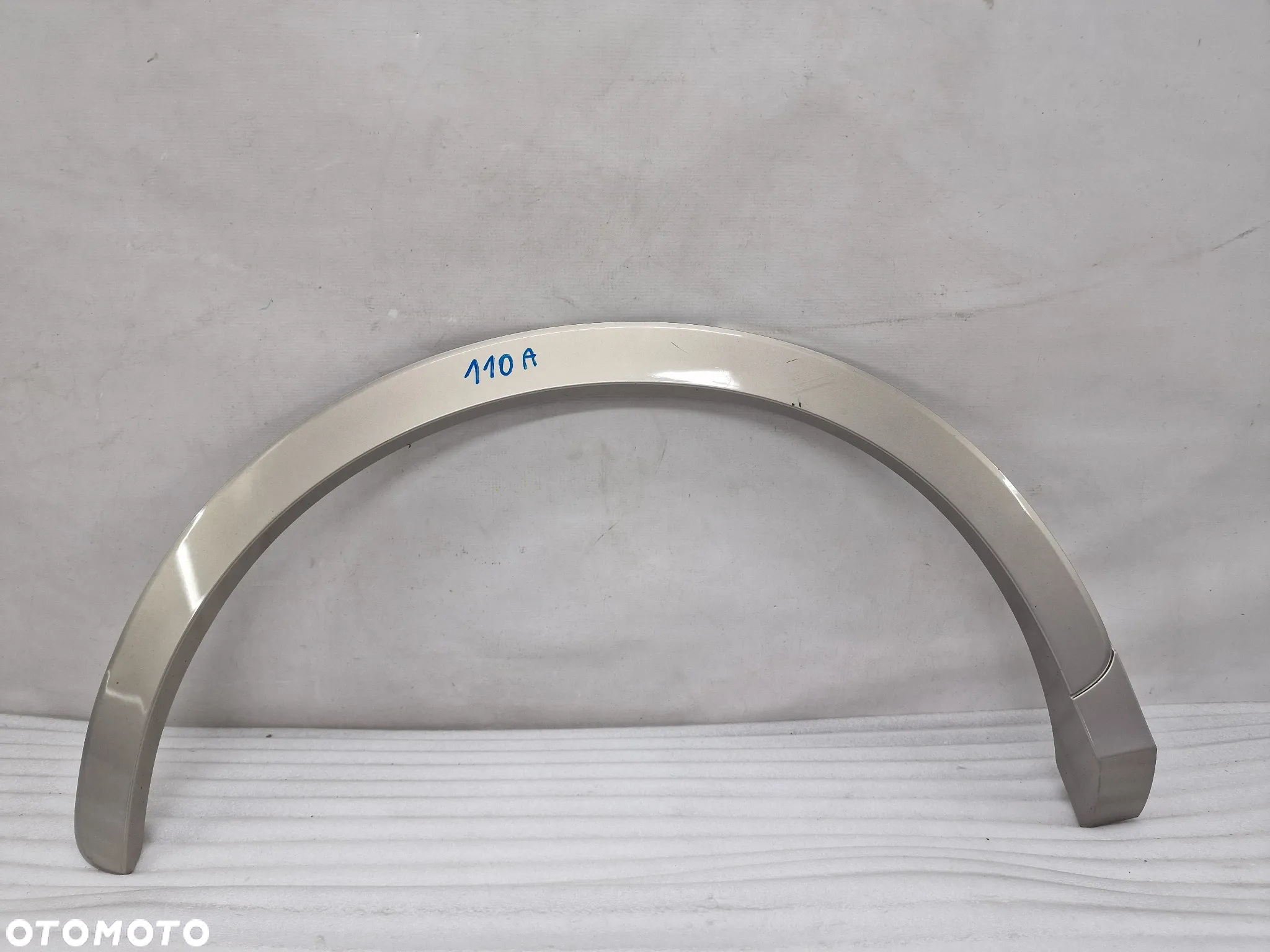 AUDI Q3 8U0 11- PRAWA / LEWA TYLNA TYLNIA TYŁ LISTWA / NAKŁADKA BŁOTNIKA , NR 8U0853818 / 8U0853818A / 8U0853818B , NR AUKCJI NB110 - 3