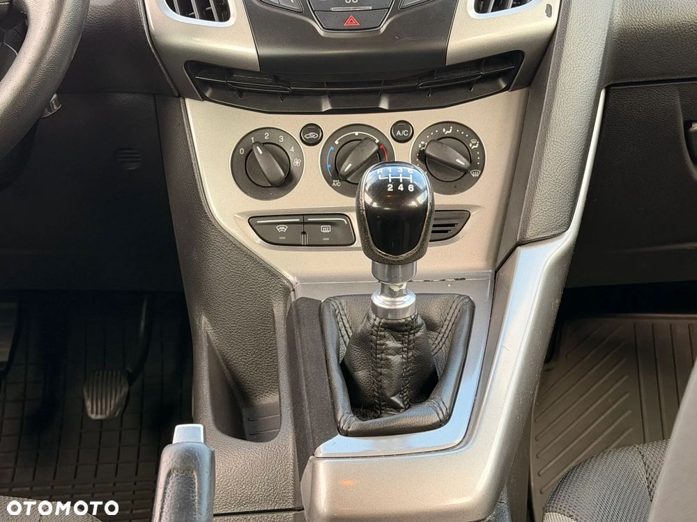 Ford Focus 1.6 TDCi Ambiente - 16