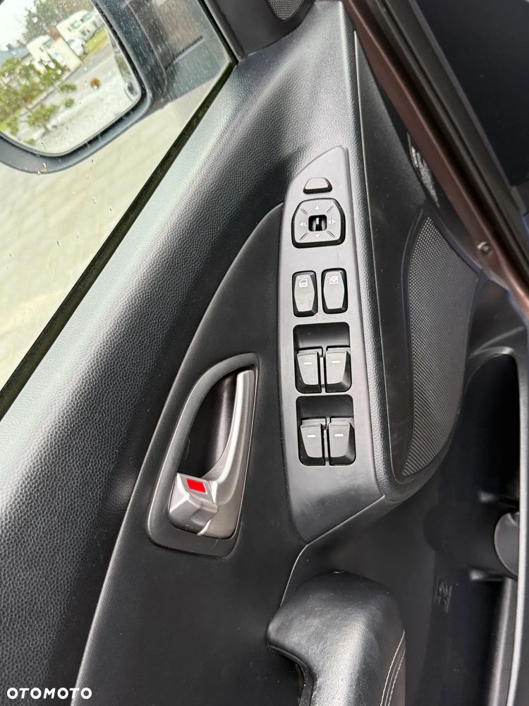 Hyundai ix35 1.7 CRDi 2WD blue Comfort - 29