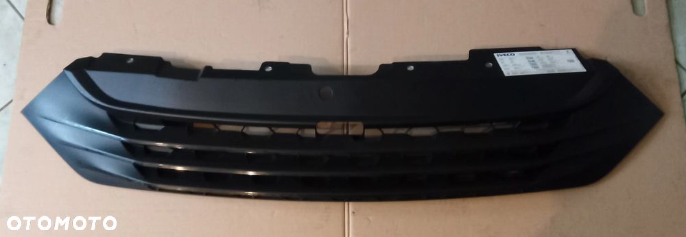 Grill atrapa chłodnicy Iveco daily 14- lift - 1
