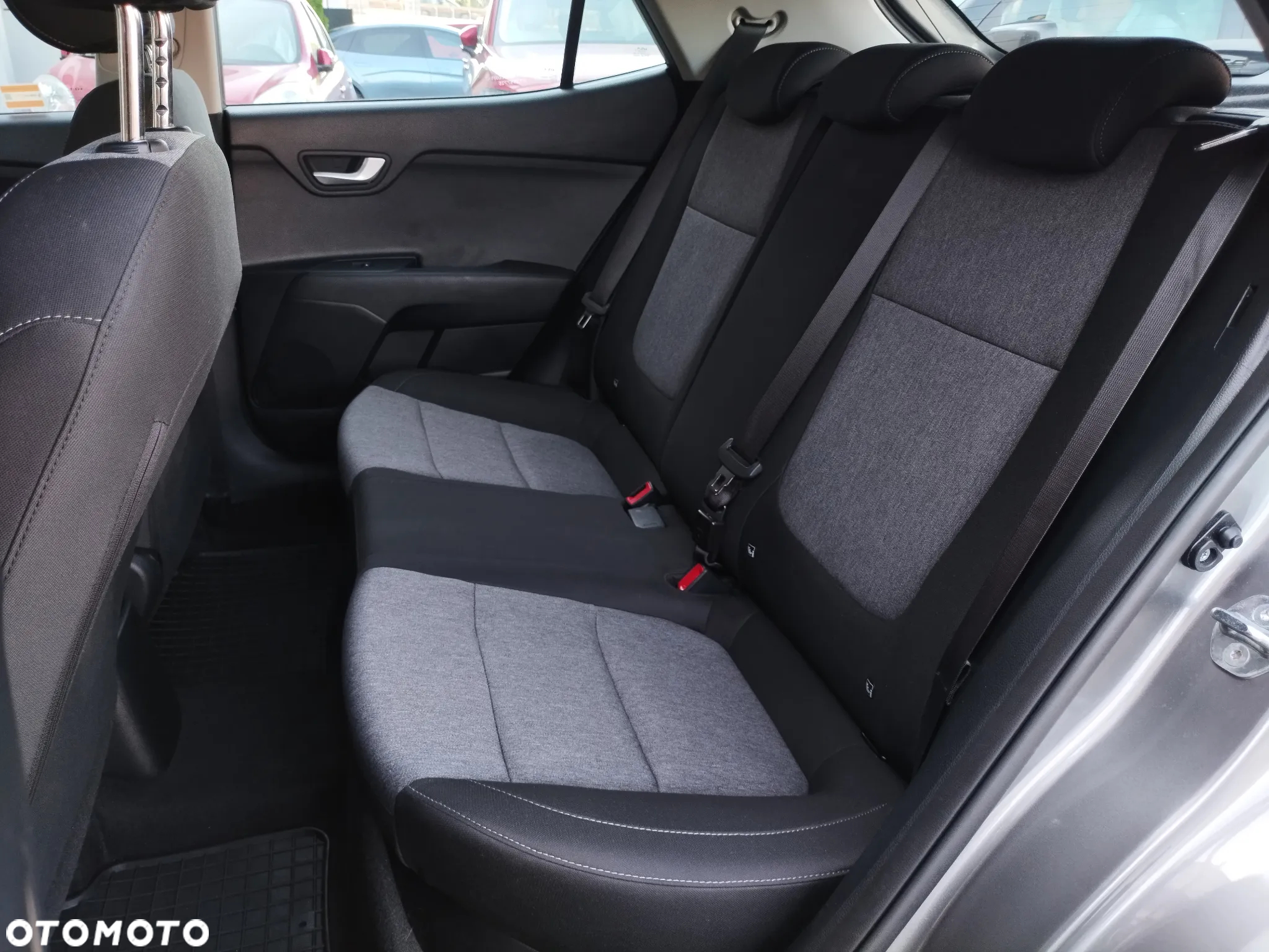 Kia Stonic 1.2 M - 16