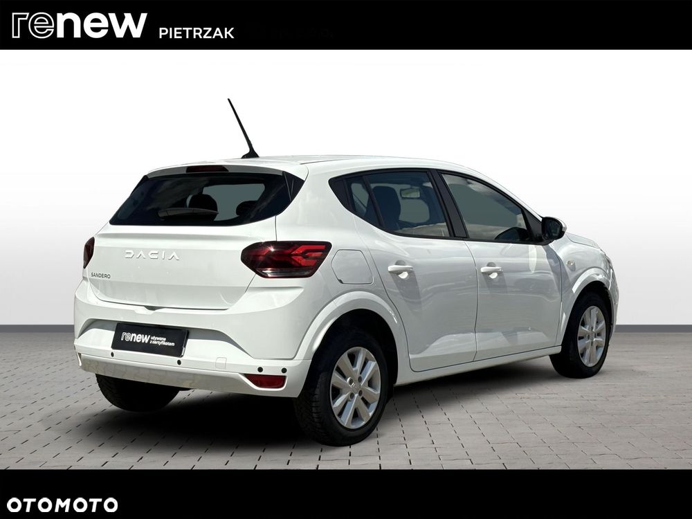 Dacia Sandero - 6