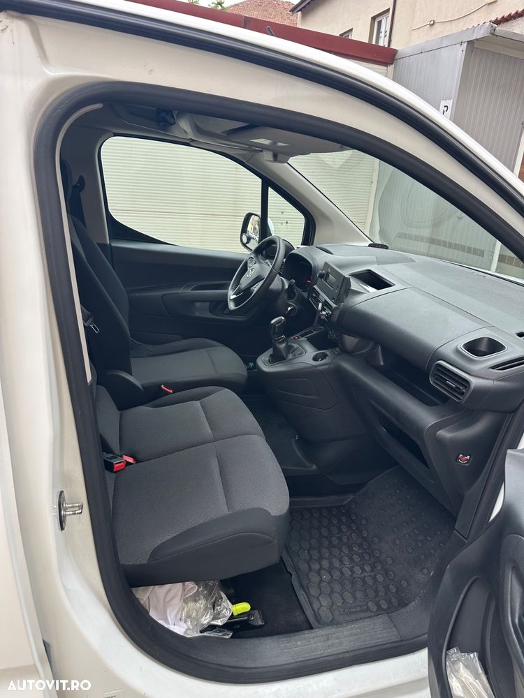 Opel Combo - 8