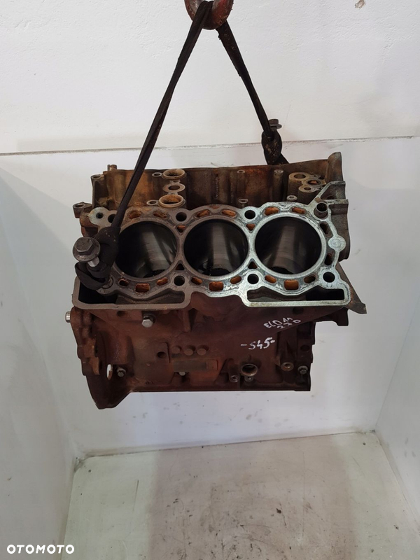 BLOK SILNIKA 9U3Q-6015-CC CITROEN C5 III X7 3.0 HDI DT20C