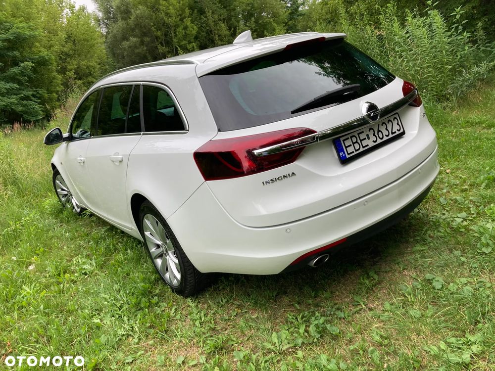 Opel Insignia 2.0 CDTI Cosmo - 3