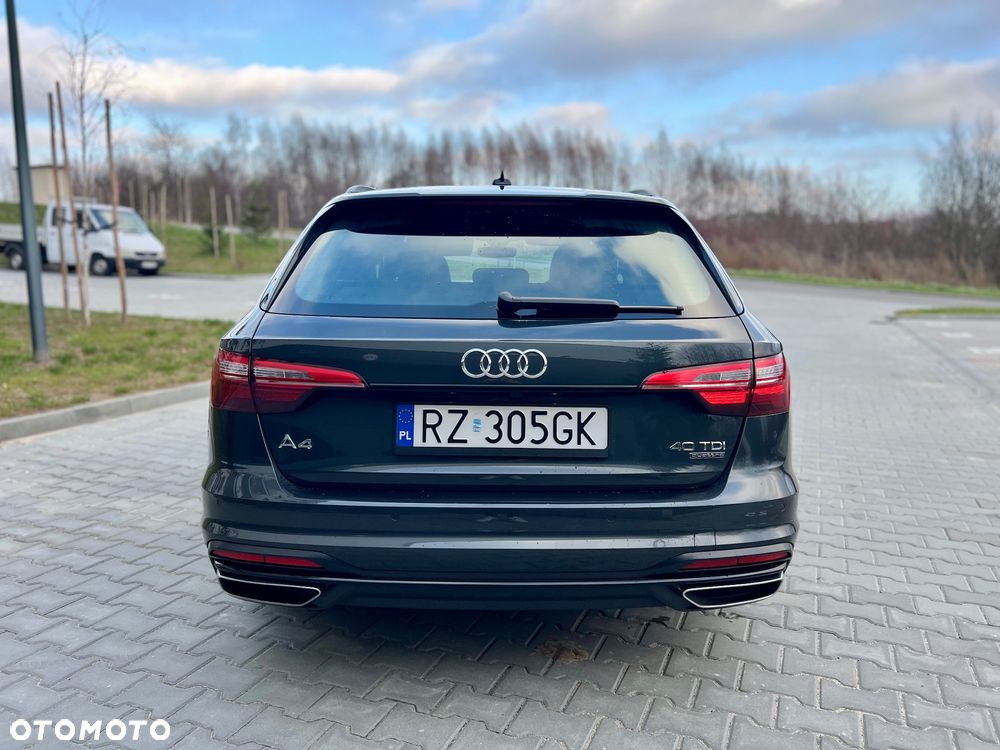 Audi A4 Avant 40 TDI quattro S tronic advanced - 9