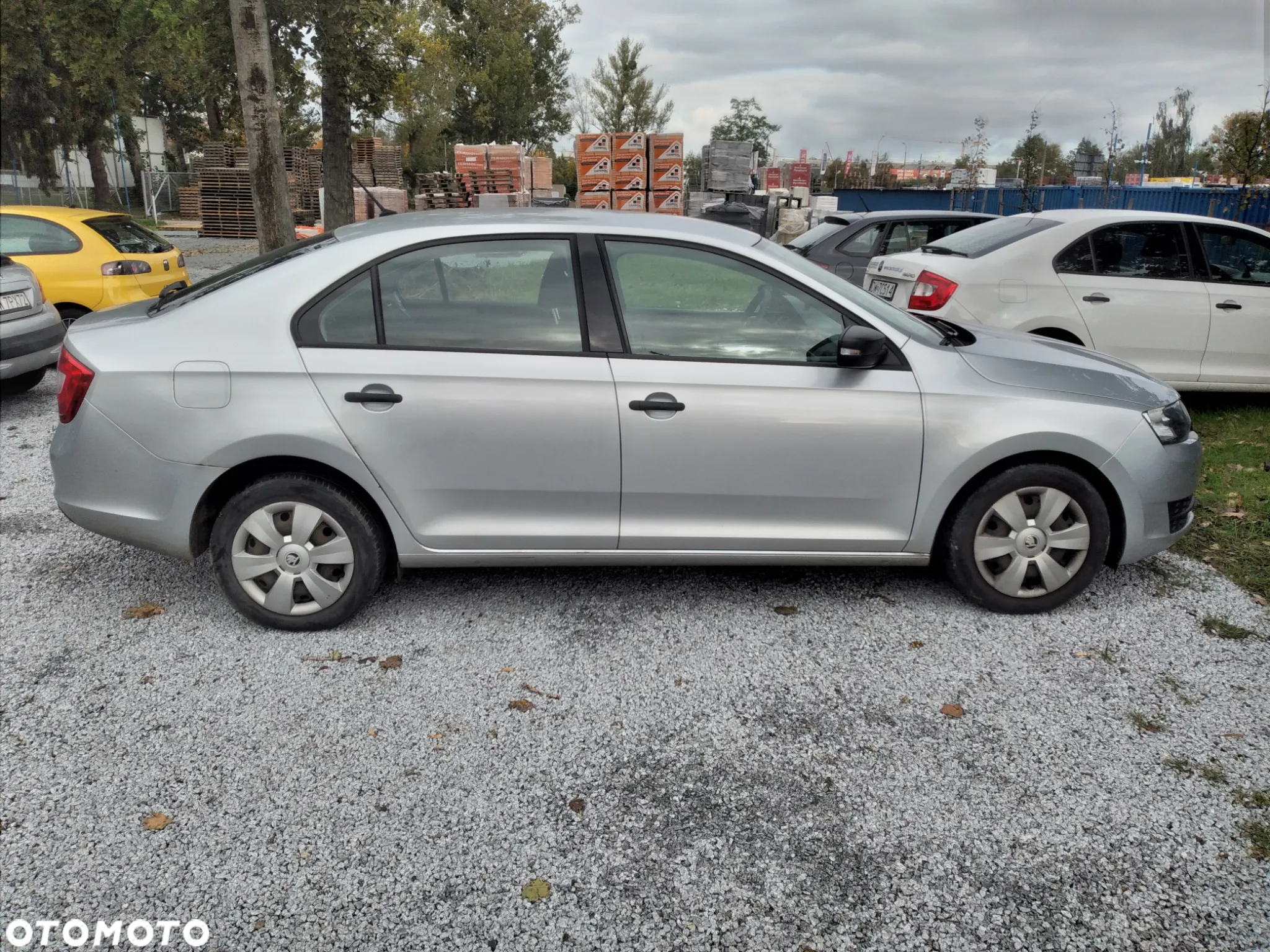 Skoda RAPID 1.2 TSI Active - 2