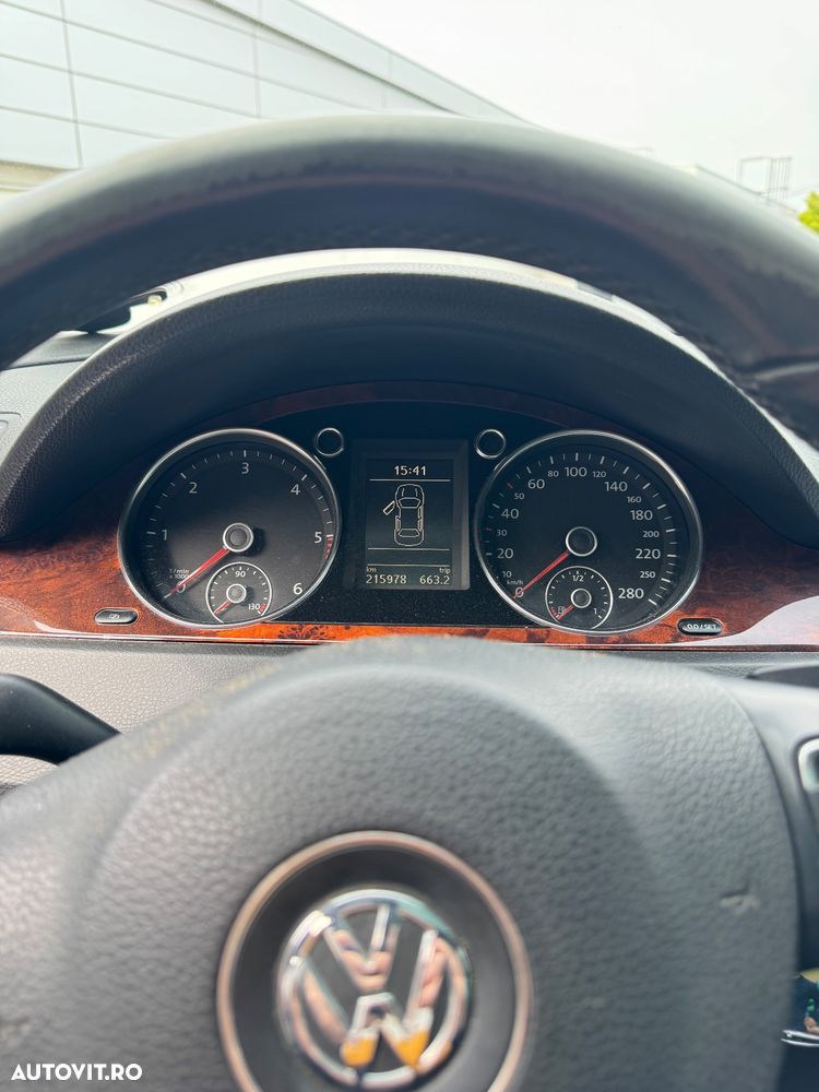 Volkswagen Passat 2.0 TDI DSG Highline - 6