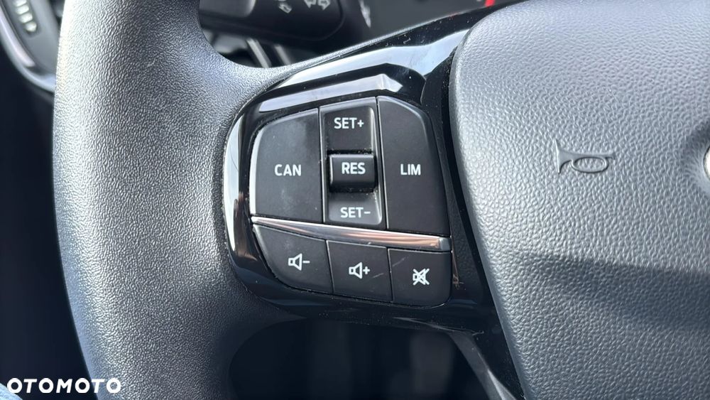 Ford Fiesta 1.1 Trend - 14