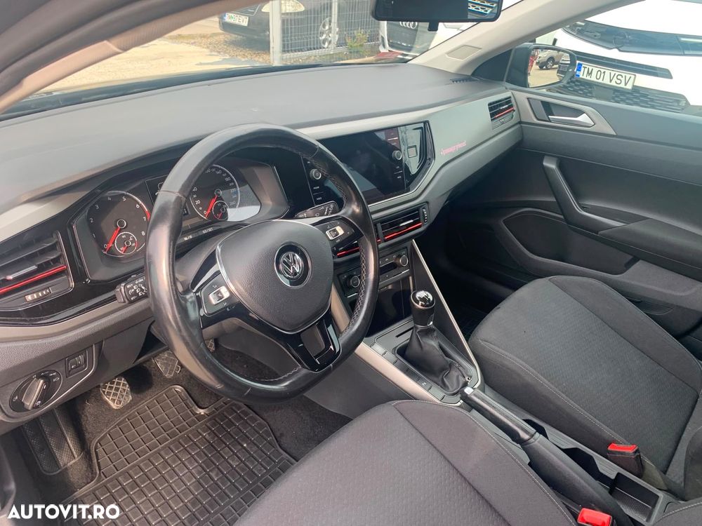 Volkswagen Polo - 5