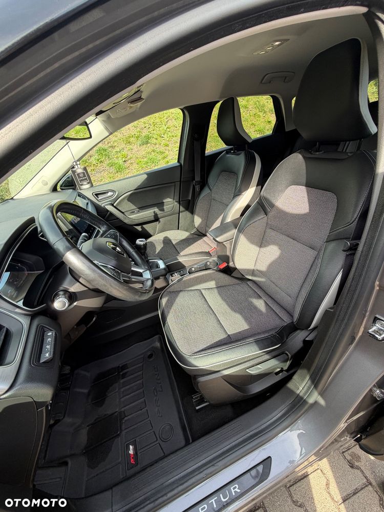 Renault Captur - 19