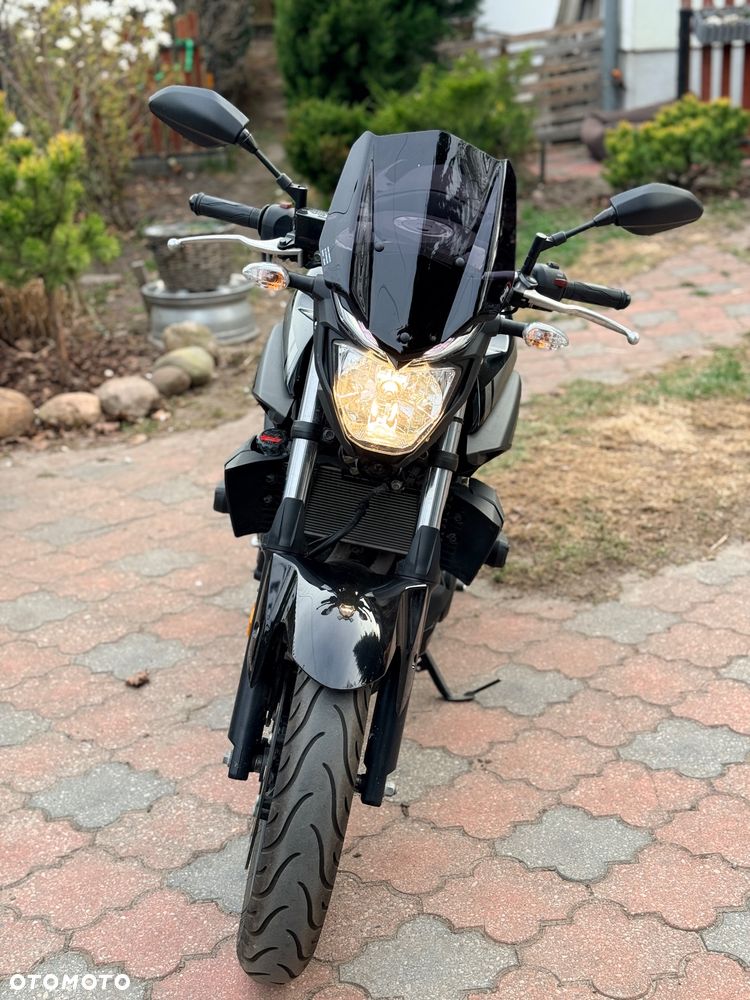 Yamaha MT - 9