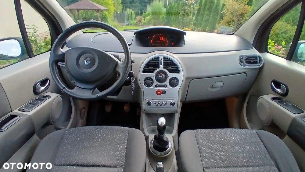 Renault Modus - 15