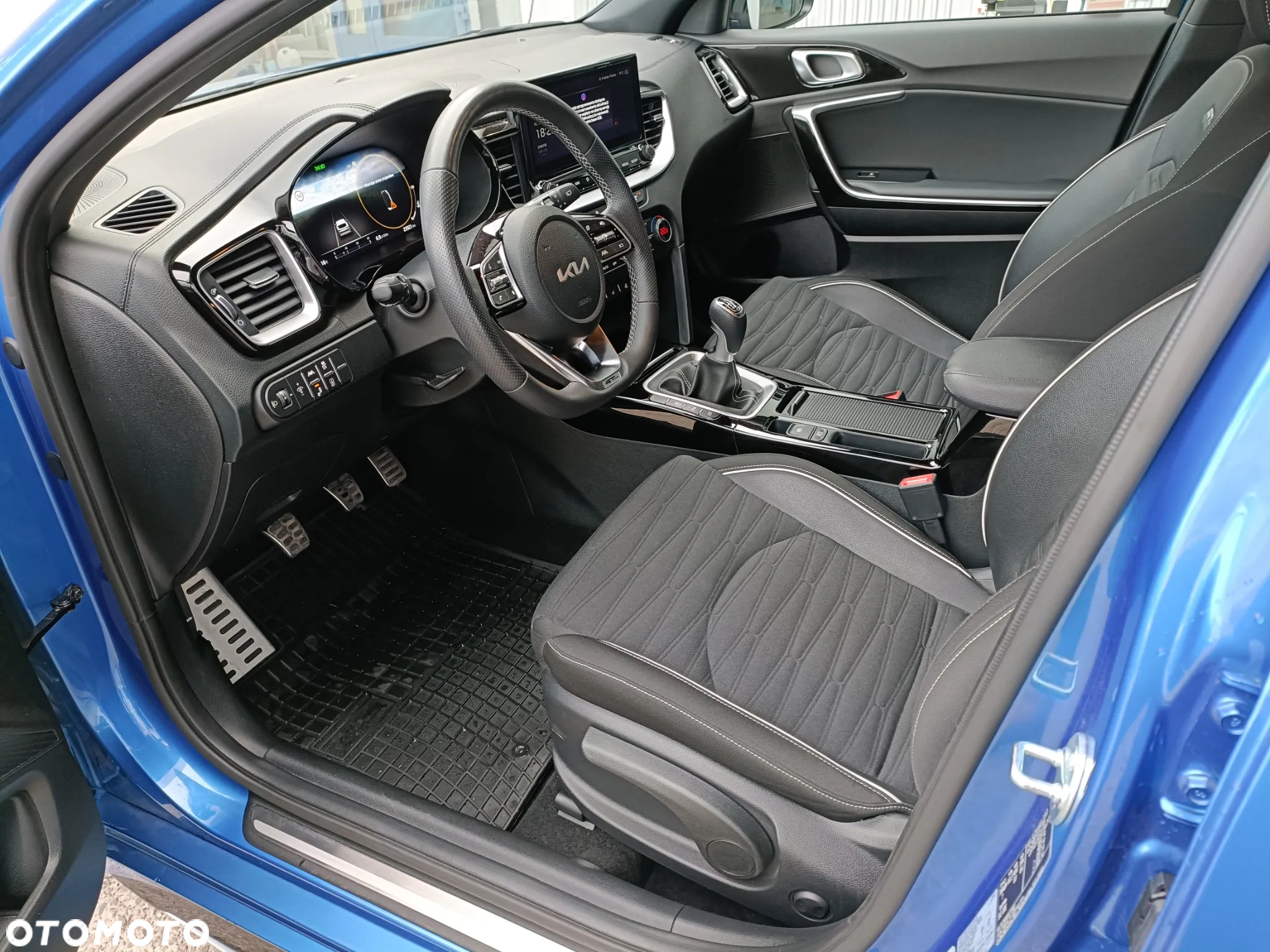 Kia ProCeed 1.5 T-GDI GT Line - 13