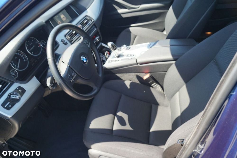 BMW Seria 5 - 13