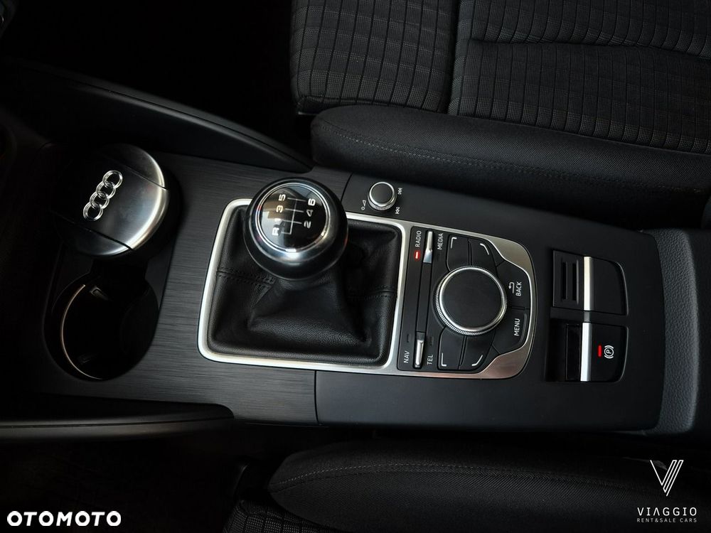 Audi A3 Sportback 1.4 TFSI Ambition - 17