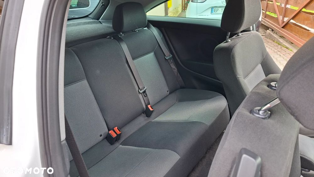 Opel Astra 1.6 Edition 111 Jahre - 17