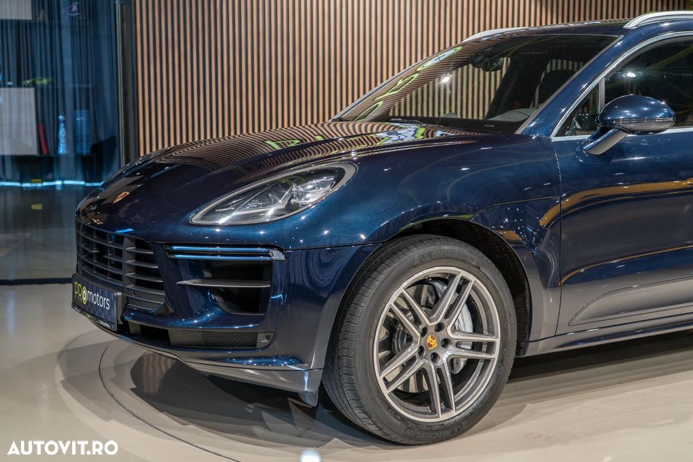 Porsche Macan Turbo PDK - 2