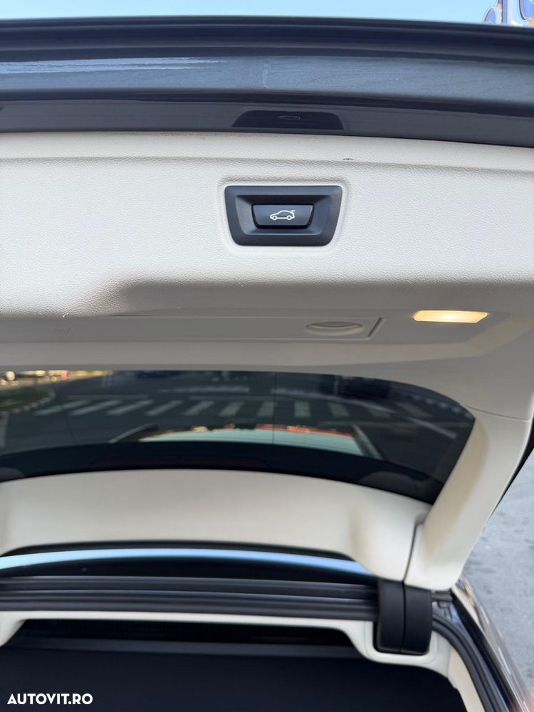 BMW Seria 3 318d Aut. - 9