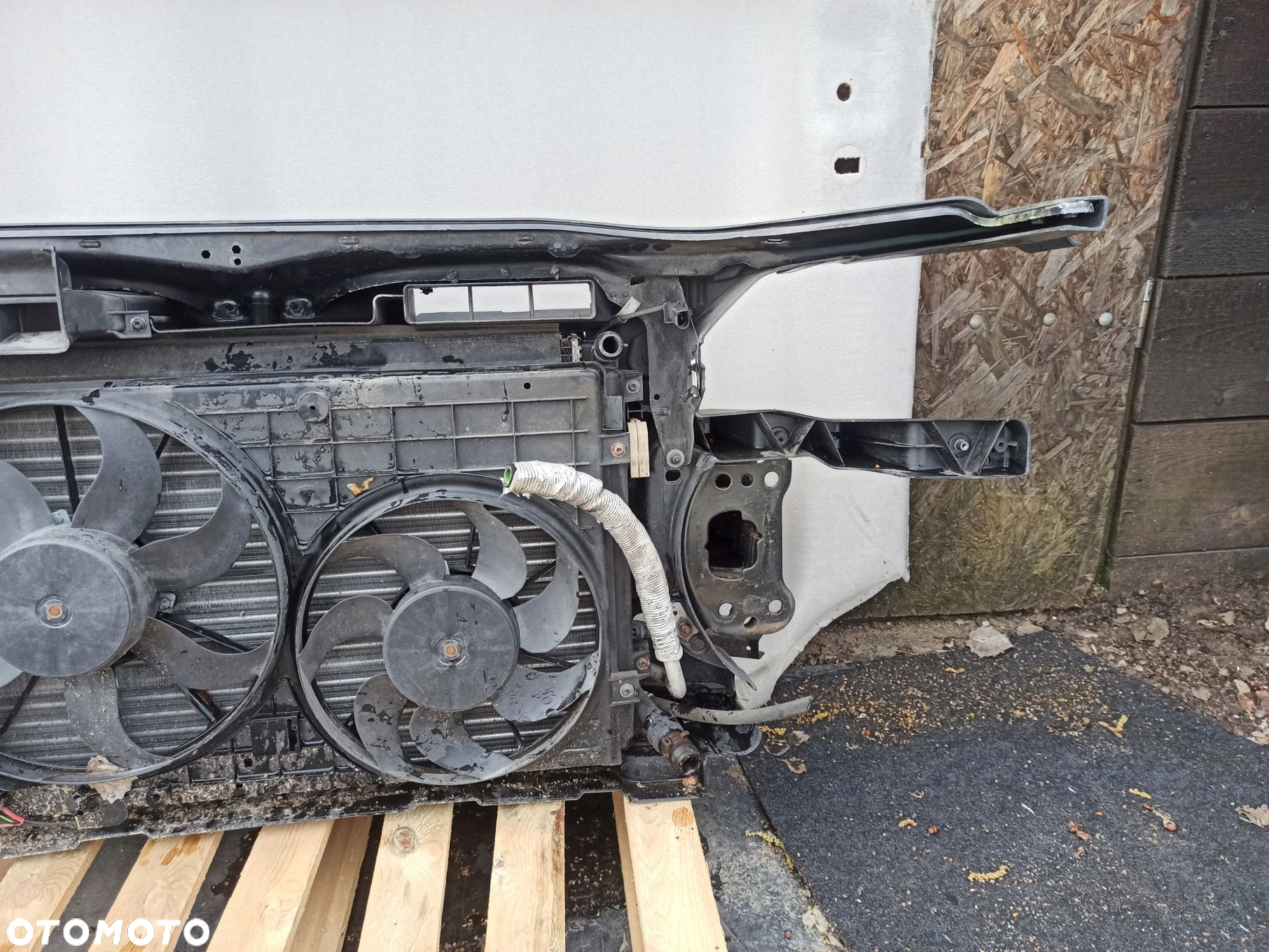 Pas przedni wzmocnienie komplet chłodnic VW PASSAT B6 1.4TSI - 13