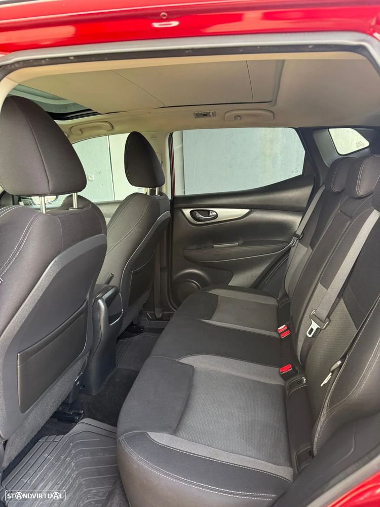 Nissan Qashqai 1.2 DIG-T N-Connecta 18 Xtronic - 19