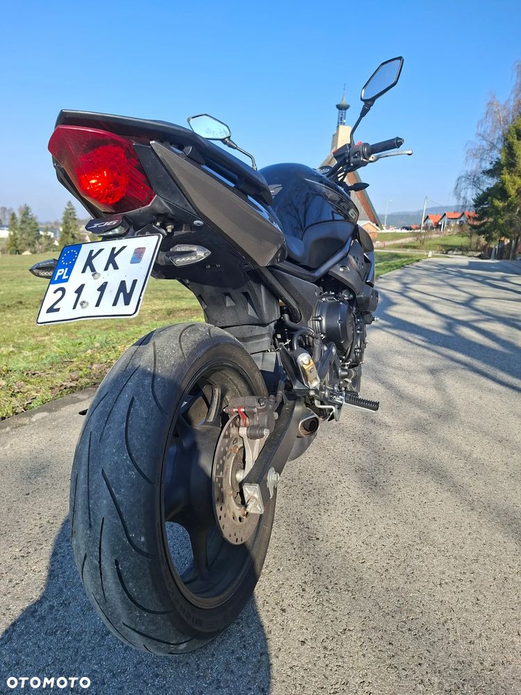 Yamaha XJ - 8