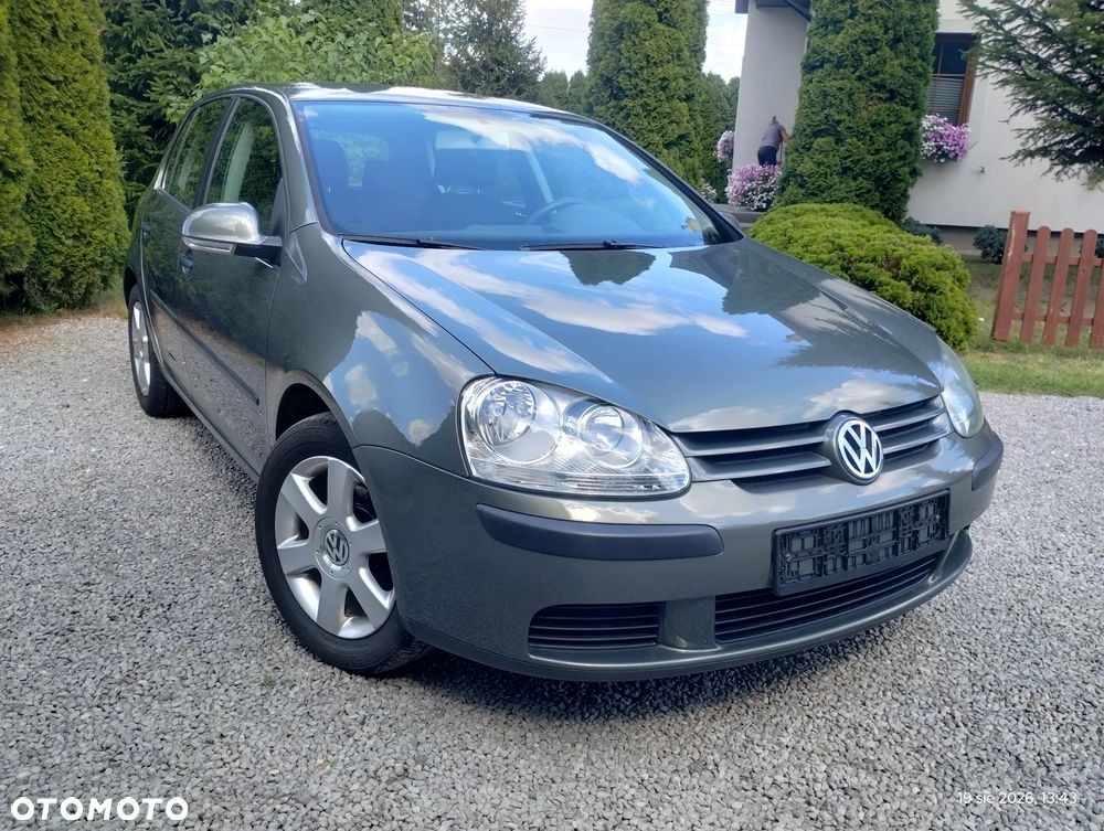 Volkswagen Golf 1.6 Trendline - 4