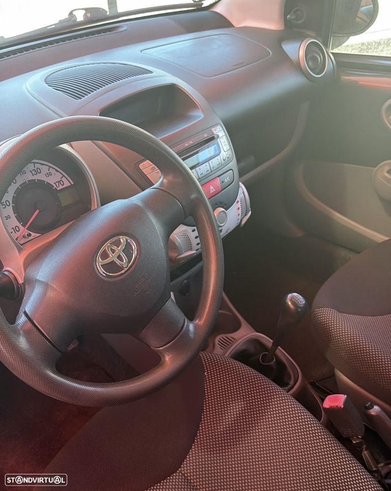 Toyota Aygo Cool - 3