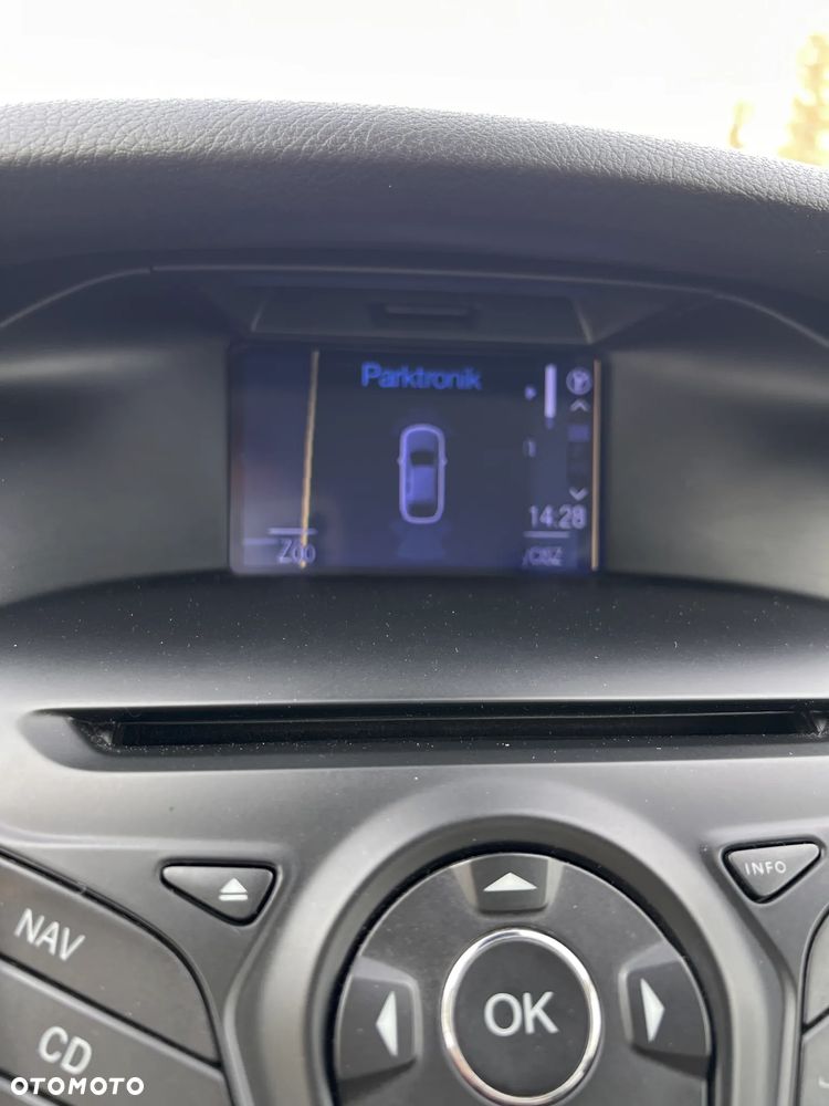 Ford Focus 1.6 EcoBoost Titanium - 18