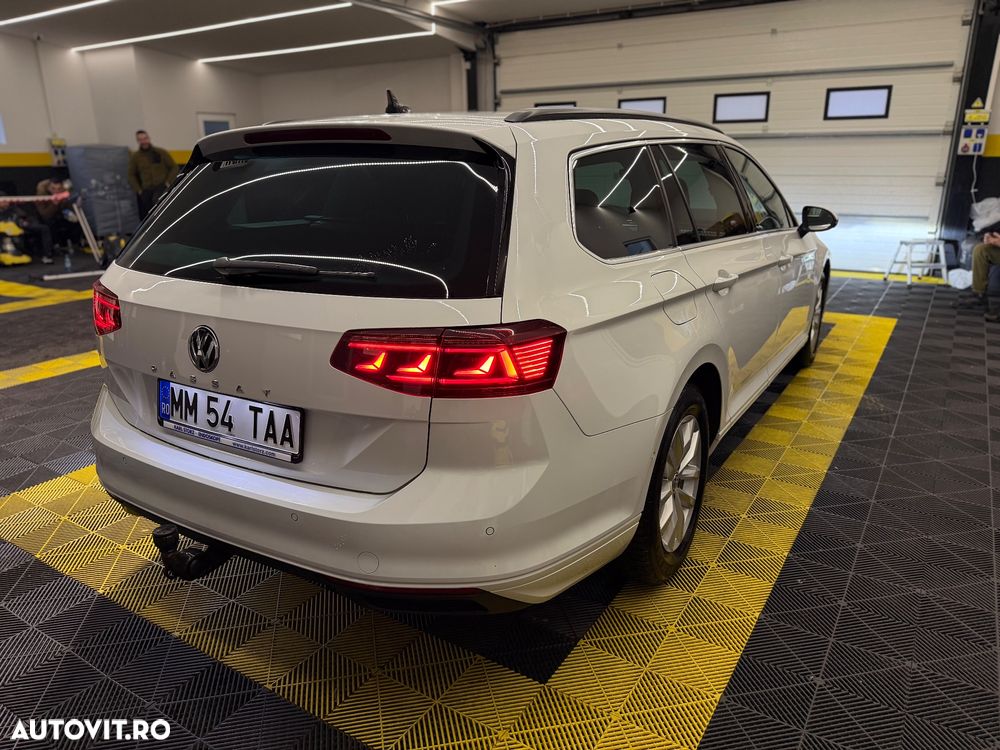 Volkswagen Passat ver-2-0-tdi-scr-dsg-comfortline - 17