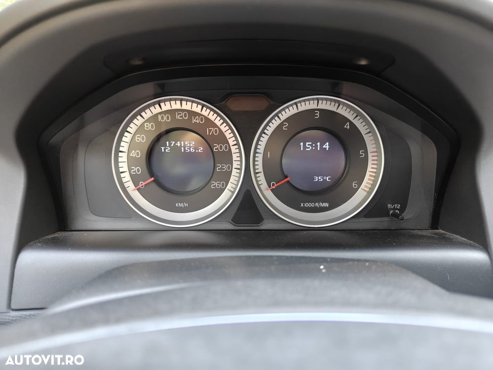 Volvo XC 60 D4 Geartronic Summum - 12
